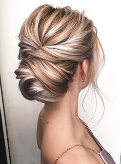 Gorgeous Updos for Beautiful Women Anyone Can Do (Trending in 2019) - HAIRSTYLE ZONE X Formal Hairstyles For Short Hair, Trendy We Fryzurach, French Twist Updo, Blonde Updo, Granny Hair, Makeup Tip, Updo Styles