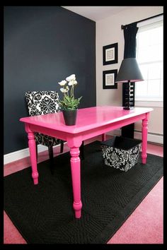 Feminine Home Office Ideas, Elegant Home Office, Feminine Home Offices, Pink Office, Black And White Decor, Craft Room Office, Home Office Space, Home Office Organization, Office Inspiration