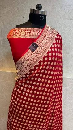 Red khaddi Georgette banarasi saree Beautiful Banarasi pyre Georgette Saree have following details 🔥 Product Detail: 🔥 Design Details: Banarasi pure Georgette saree With Blouse Piece. Saree length: 5.50 Meters || Blouse fabric length: 1.00 Meter 🔥 Material and care: Saree Type : Banarasi Saree Fabric: pure Georgette Blouse Fabric: pure Georgette Blouse Type: (Without Stitch and Stitch) Dry-clean first time there after machine wash or hand wash. Occasions :- This Saree is Specially design for Katan Silk Saree Banarasi, Khaddi Georgette Saree, Georgette Banarasi Saree, Onam Saree, Banarasi Sari, Saree Beautiful, Banaras Sarees, Pure Georgette Sarees, Sari Design