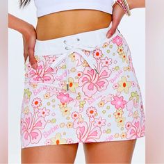 Vacation Luau Hawaiian Style Themed Skirt New With Tags Barbie Authentic F21 Y2k Style Pink Mini Skirt, Y2k Mini Skort For Summer, Y2k Style Mini Skort For Summer, Y2k Pink Bottoms For Summer, Y2k Style Pink Bottoms For Summer, Spring Beachwear Skort, Spring Beachwear Short Skort, Pink Y2k Skort For Spring, Y2k Pink Skort For Spring