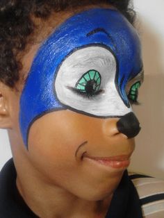 New Sonic face paint from the side Sonic Face Paint, Sonic Makeup, Sonic Costume, Sonic Face, Concert Makeup, Mask Painting, Halloween Family, Face Masks For Kids, Kids Party Food