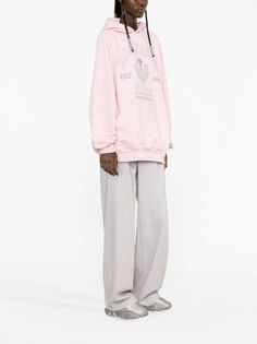 Balenciaga logo-print Cotton Hoodie - Farfetch Balenciaga Logo, Versace Outfit, Yoko London, Five Points, Iconic Bags, Cotton Logo, Pink Hoodie, Cotton Hoodie, Ballet Flat Shoes