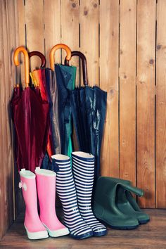 Step out in style on rainy days with these sustainable rain boots options! Stay eco-friendly and enjoy the weather!