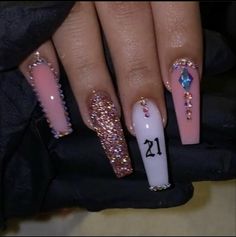 Virgo Birthday Nails Long, Bling Birthday Nails, Birthday Nails Virgo, Gemini Birthday Nails, Taurus Szn, 21 Nails, 21st Birthday Nails, Birthday 19, Lash Ideas