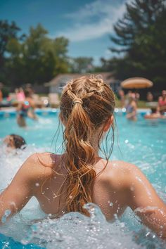 These 16 Pool Hairstyles Will Make A Serious Splash This Summer Cute Hairstyles For Pool Parties, Pool Day Hairstyles Long Hair, Lake Day Hairstyles Long Hair, Hairstyles For Water Activities, Waterpark Hair, Hairstyle For Water Park, Hairstyles For Swimming Pools, Pool Hair Styles, Summer Pool Hairstyles