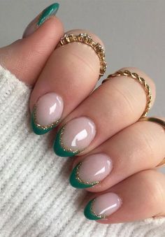 Unghie Sfumate, Green French, Nagel Tips, Christmas Gel Nails, Cute Gel Nails, Short Acrylic Nails Designs, Dipped Nails, Orange Nails, Xmas Nails