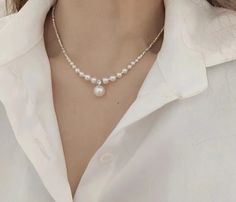 Exquisite Charm Imitated Pearl Neck Chain Trendy Cubic Zirconia Necklace Women's Classic Delicate Silver Color Square Necklaces Necklace Type: Pendant Necklaces Material: PEARL Pearl Type: Simulated-pearl Pearl Shape: Perfectly Round Shape\pattern: Ball Fine or Fashion: fashion Occasion: Anniversary Crystal Pearl Necklace With Clavicle Chain, Elegant White Crystal Chain Necklace, White Rhinestone Necklace With Pearl Chain For Gift, Gift White Rhinestone Necklace With Pearl Chain, Crystal Round Necklace With Pearl Chain, White Pearl Rhinestone Necklace With Clavicle Chain, Round Crystal Necklace With Pearl Chain, Crystal Necklace With Pearl Chain, Elegant White Rhinestone Necklace With Chain