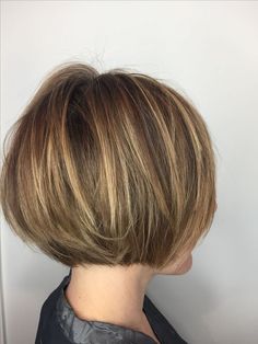 Layered Bob Haircut, Short Layered Bob, Short Layered Bob Haircuts, Stacked Bob, Layered Bob Haircuts, Brunette Balayage, Stacked Bob Haircut, Corte Bob