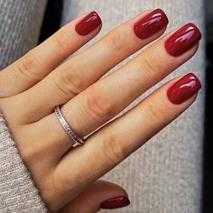 14 Fall Nail Colors for Fair Skin Tones - That are Warm & Cozy - Nail Ideas Color, Nail Colors For Fall, Mom Nails, Nails For Work, Red Gel Nails