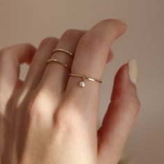 A dainty pearl ring that will be an instant classic in your jewelry collection. DETAILSRing sizes 4-14Choose from 14k Gold Fill or Sterling Silver Woman Ring Gold, Minamalistic Rings, Minimal Rings Gold, Minimalistic Rings, Minimal Rings, Modern Gold Ring, Minimal Gold Jewelry, Minimal Gold, Dainty Rings