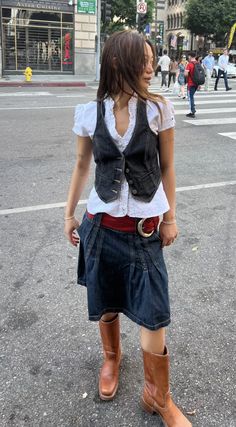 Denim Skirt Outfit Aesthetic, January Moodboard, Cropped Waistcoat, Denim Vest Outfit, Waistcoat Outfit, Denim Skirt Outfit, Denim Waistcoat, Waistcoat Woman, Y2k Casual