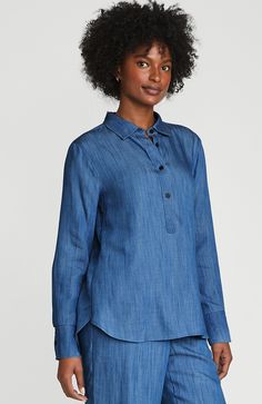 The casual ease of a popover is made in one of the silkiest cotton-like fabrics available: TENCEL™. Eco-consciously produced, TENCEL makes this shirt look polished but feel light, drapey, and soft against your skin. The longer, rounded tail hem gives you extra coverage, while the four-button collar and button cuffs give the shirt a neatly tailored appearance. TENCEL™;Lyocell;fiber;is certified biodegradable in all natural environments Classic collar and button-front placket Pullover Cotton Relaxed Fit Top With Placket, Relaxed Fit Cotton Top With Placket, Tops With Placket And Shirttail Hem For Daywear, Look Polished, Popover Shirt, Lands End, Your Skin, Biodegradable Products, Nordstrom