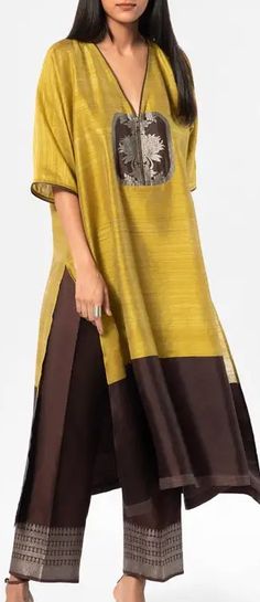 Modal Silk Cord Set, Latest Ethnic Dresses Indian 2024, Silk Kurti Designs Latest Fashion, Casual Ethnic Outfits, Kurtis Designs Latest, Latest Kurti Designs Pattern, Brocade Kurta, Latest Kurta Designs, Silk Kurti Designs