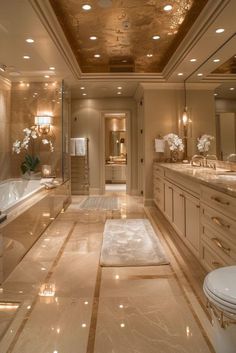 29 Minimalist Timeless Decor Style Designs Gold Accent Interior Design, Most Luxurious Bathrooms, Rich House Decor, Sophisticated House Interiors, Elegant House Interior Luxury, Room Ideas Rich, Rich Home Interior, Rich House Interior