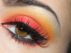 Benefits Cosmetics, Eye Makeup Glitter, Jumbo Pencil, Orange Eye Makeup, Yellow Eye Makeup, Eye Makeup Images, Orange Eyeshadow, Eyeshadow Ideas, Yellow Makeup