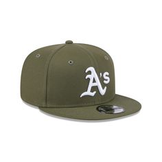 The Oakland Athletics Olive 9FIFTY Snapback features an embroidered Athletics logo at the front panels with a gray undervisor and a snapback closure at the rear. College Snapback Hat With Embroidered Logo And Curved Bill, Gray Snapback Hat With Logo Patch And Curved Brim, Urban Snapback Hat With Embroidered Logo And Curved Brim, Urban Snapback Hat With Embroidered Logo, Casual Snapback Hat With Embroidered Logo And Flat Brim, Collegiate Streetwear Snapback Visor Hat, Gray Flat Bill Snapback Hat For Baseball Season, Casual Snapback Hat With Curved Brim For Fan Gear, Casual Flat Bill Hat With Logo