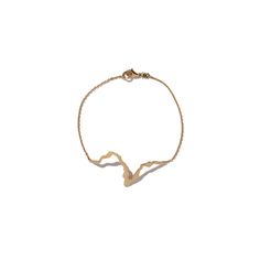 === The Kintsugi Victoria Bracelet is a contemporary take on a classic design, characterized by abstract lines and elegant matte and polished gold finishes. This bracelet is a symbol of transformation and repair, much like the Kintsugi technique itself, which uses gold to bind broken pieces of ceramic back together. Material: Recycled 18kt Yellow GoldSize: 17cm / 6.7in Made In: Japan Resizable: Yes Personalization: Custom Engraving Available Inquire Here === Mended, not broken. The Kintsugi Coll Elegant Matte Finish Jewelry For Gifts, Modern 14k Gold Chain Bracelet With Oyster Design, Gold Matte Finish Jewelry Gift, Matte Finish Gold Jewelry Gift, Minimalist Gold Jewelry With Matte Finish, Modern Gold Jewelry With Matte Finish, Minimalist Matte Gold Jewelry, Minimalist Matte Finish Jewelry Gift, Modern Matte Finish Gold Jewelry