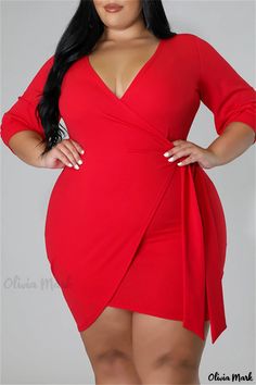 Olivia Mark - Red Plus Size V-Neck A-Line Bandage Dress with Flattering Style Red V-neck Mini Dress, Style Bleu, Plus Size Party Dresses, Sweetheart Dress, Half Sleeve Dresses, Style Noir, Stretch Dress, Knee Length Dresses, Plus Size Dress