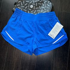 Lululemon Hotty Hot Hr Shorts 2.5” Brand New With Tags Color Blazer Blue Tone (Blbt) Size 10 Sold Out! Please Note I Do Not Accept/Respond To Low Ball Offers Reasonable Offers Only Please And Thank You Guaranteed Authentic 5 Star Top Rated Seller Next Day Shipping E725 Lulu Tops, Light Blue Lululemon Shorts, Clothes Preppy, Rare Lululemon Shorts, Poshmark Lululemon, Lululemon Set, Lululemon Blue Shorts, Poolside Blue Lululemon, 2.5 Lululemon Shorts