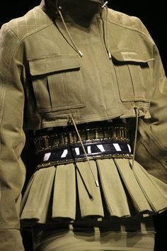 Autumn/winter 2014 military utility trend | British Vogue Sportswear Details, Military Inspired Fashion, Balmain Fashion, Safari Chic, Military Looks, Army Fashion, Western Chic, Military Outfit, Military Inspired