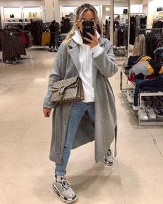 Winter Mode Outfits, Fall Fashion Coats, Millennials Fashion, Hoodie Style, Hoodie Outfit, 가을 패션, Outfits Casual