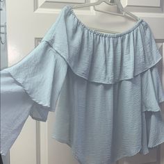 Never Worn Blouse Off The Shoulder Blouse, Mint Green, Off The Shoulder, Top Blouse, Blouses, Mint, Womens Sizes, Womens Tops, Green