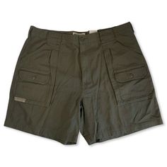 Magellan Olive Green Mens Cargo Shorts Size 40 Nwt Hiking Casual Pre-Owned In New Condition. No Tears, Holes, Or Stains. Short Hiking Bottoms With Pockets, Big And Tall Summer Shorts With Pockets, Mens Cargo Shorts, Outfit Short, Short Fashion, Fashion Man, Cargo Shorts Men, Mens Cargo, Short Styles