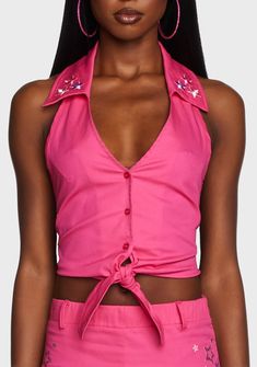 Cropped Blouse For Festival, Cropped Blouse For Festivals, Chic Collared Crop Top For Summer, Spring Party Tops With Collared Neckline, Chic Cropped Top For Festival, Trendy Collared Crop Top For Summer, Fitted Collared Crop Top For Spring, Cropped Cotton Blouse For Party, Superstar Outfit