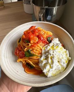 Pasta Burrata, Burrata Tomato, Food Babe, Healthy Food Dishes, All Recipes, Slow Cooked