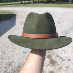 Men's Wool Crusher Styled Green Outdoorsman Hat W/Brown Band Great Condition Never Worn Casual Outdoor Hat Bands For Fall, Fitted Hats For Outdoor Fall Activities, Casual Adjustable Hat Bands For Hunting, Casual Flat Brim Hunting Hat, Casual Hunting Hat With Flat Brim, Curved Brim Military Hat For Hunting, Military Style Hunting Hat With Curved Brim, Military Hunting Hat With Curved Brim, Green Military Style Wide Brim Hat