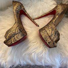 Gold, Brocade, Red Bottom Red Bottom Shoes, Gold Brocade, Red Bottom, Red Bottoms, Shoes Women Heels, Limited Time, Shoes Heels, High Heels, Conditioner