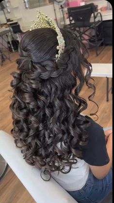 Hairstyle Natural Hair, Quincera Hairstyles, Sweet 16 Hairstyles, For Long Hair Hairstyles, Long Hair Hairstyles, Natural Wedding Hairstyles, Quince Hairstyles With Crown, Short Hair Hairstyles, Quinceanera Hairstyles