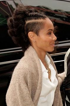 Braids With Shaved Sides, Gugu Mbatha Raw, Shaved Side Hairstyles, Jada Pinkett, Side Hairstyles, Edgy Hair, Shaved Sides, Shaved Hair