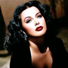 Hedy Lamarr Hollywood Glamour Makeup, Old Hollywood Makeup, Hollywood Makeup, Classic Hollywood Glamour, Vintage Hollywood Glamour, Hollywood Hair, Hedy Lamarr, Old Hollywood Glam, Dark Feminine Aesthetic