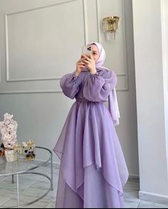 Hijabi Graduation Dress, Ootd Kondangan Dress, Dress Kondangan Hijab, Bridesmaids Hijab, Modest Outfits Muslim, Outfits Muslim, Simple Long Dress, Dress Bridesmaids, Dress Pesta