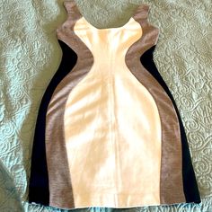 Gorgeous Light Fully Lined Dress Hugs Every Curve Had A Back Zipper. Excellent Condition. Nude Lace Dress, Brown Mini Dress, Yellow Lace Dresses, Vibrant Dress, Criss Cross Dress, Tulip Dress, Lace Strapless, Lace Skater Dress, Empire Waist Dress