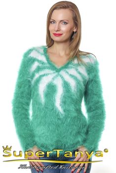 "Brand:  SuperTanya; Style: hand knitted mohair sweater; Material: premium class mohair; Color: Green and white Design: Multicolor design mohair sweater; Size M Body length, measured from the shoulder top to the bottom end: 25.6\" / 65 cm; Chest width, measured at the back, between the underarms: 18.9\" / 48 cm; Sleeve length, measured from the neckline to the end of the cuff: 27.6\" / 70 cm Net weight: 0.370 kg *All measurements are taken with the item laid flat and not stretched. The top quali Trendy Jumpers, Fluffy Top, Mohair Sweaters, Fuzzy Mohair Sweater, Pull Mohair, Green Hand, Mohair Sweater, Sweater Material, Jumper Sweater