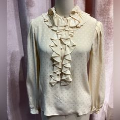 D E S C R I P T I O N Vintage Valentino Silk Blouse S I Z E & M E A S U R E M E N T S Measurements Taken Across While Garment Laying Flat And Unstretched. Double Measurement To Get The All Around. Length: 22.5 In Chest: 19 In Shoulders: 16 In Waist: 16 In Fits Size S Authenticity Guarantee All Items Sold In Our Shop Are 100% Guaranteed Authentic Vintage Or Your Money Back. Valentino Silk, Vintage Valentino, Silk Blouse, Vintage Tops, Womens Clothing Tops, Ruffles, Vintage Ladies, Blouses For Women, Top Blouse