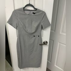 Work Wear, Sophisticated, Interview, Business Gray Size 2 Petite Machine Washable, Stretch, Tailored Fit Innovative Bi-Stretch Fabric Guarantees All Day Comfort And Machine Washable For Exceptionally Easy Care Smoke Free/Pet Free Home Light Gray Work Dress, Banana Republic Dress, Light Gray, Banana Republic, Stretch Fabric, Light Grey, Work Wear, Dresses For Work, Interview