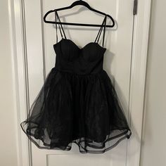 Little Black Dress, Size Small. Nwt. Tule Skirt, Corset Top. Black Dress With Sweetheart Neckline And Lined Bodice, Black Corset Dress With Spaghetti Straps For Cocktail, Black Spaghetti Strap Corset Dress For Cocktail, Black Cocktail Corset Dress With Lined Bodice, Black Mini Dress With Lined Bodice For Party, Black A-line Mini Dress For Costume Party, Black Mini Dress With Sweetheart Neckline And Lined Bodice, Black Mini Dress With Lined Bodice For Evening, Black Mini Dress With Spaghetti Straps For Costume Party