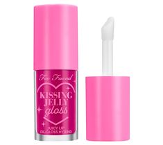 Too Faced Kissing Jelly Lip Oil Gloss hydrates with ultra-nourishing natural oils, giving you the instant hydration of a lip oil with the non-sticky candy shine of a lip gloss. The gloss is infused with a blend of sunflower and jojoba seed oils that softens lips and creates a high shine look.  How do I use it: Use the doe foot applicator to apply directly on clean dry lips or layer on top of lipstick for extra shine. Lay the applicator flat against the lips to evenly distribute with a back-and-f Sticky Candy, Lip Oil Gloss, Grape Soda, Soften Lips, Seed Oils, Gothic Makeup, Dry Lips, Beauty Room, Lip Oil