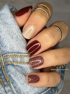 3 Color Manicure, Dip Nails Elegant, Nail Ideas Thanksgiving Colors, 2023 Thanksgiving Nails, Thanksgiving Nail Colors 2023, Fall Dip Nail Inspiration, Thanksgiving Nail Dip Ideas, Red Nail Designs Fall Art Ideas, 2 Color Manicure Ideas