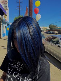 Blue Hair Streaks, Blue Brown Hair, Blue Hair Highlights, Skunk Hair, Dyed Hair Blue, Blue Black Hair, Hair Color Underneath, Peekaboo Hair