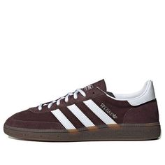 Adidas Original Handball Spezial 'Shadow Brown Gum' IF8914 Adidas Samba Chalky Brown, Brown Gazelle Adidas, Brown Adidas Samba, Aspen Style, Brown Adidas, Maroon Outfit, Adidas Handball Spezial, Adidas Handball, Closet Wishlist