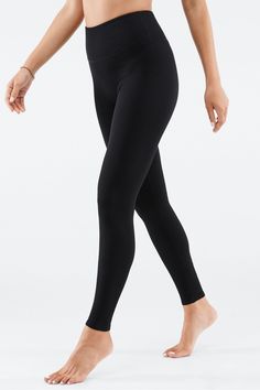 High-Waisted Seamless Rib Legging Fabletics black female Activewear >> Womens >> Bottoms >> Leggings >> Full Length regular Yoga and Studio Chafe-Resistant/Moisture-Wicking Ultra-soft style in Ribbed Seamless Female Activewear, Homecoming Outfit, Thermo Leggings, Cute Outfits With Leggings, High Waisted Black Leggings, Bottom Workout, Fabletics Leggings, Bra Size Charts, Ribbed Leggings