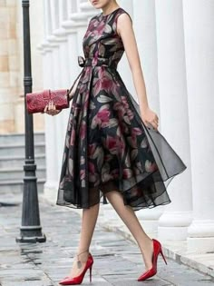 Áo Blu, Evening Midi Dress, Elegant Summer Dresses, Vintage Midi Dresses, Dresses Elegant, Floral Midi Dress, Classy Dress, Elegant Outfit, Womens Midi Dresses