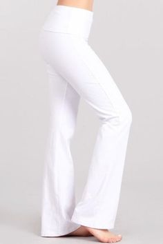 Chatoyant Fabulous soft thin lightweight cotton blend pants with mini flare bootcut, trim styling, wide high waist or foldover waistband, yoga styling. Super comfy and popular. Mineral wash. Durable fabric, 4 way stretch. Fabric is very thin and light and feels more like leggings than pants. Compliment your figure, great for all body types. Soft on the tummy area. *WHITE IS SEMI SHEER *DESERT TAUPE HAS DYE LOT VARIATIONS AND MAY BE MORE REDDISH OR GRAY Made in USA! Sizes: S-M-L S 2-4 M 6-8 L 10- Outfit Ideas Modest, White Yoga Pants, Wash And Fold, Fall Winter Jacket, Boot Cut Leggings, White Flares, Outfit Yoga, Body Suit Outfits, Fall Denim