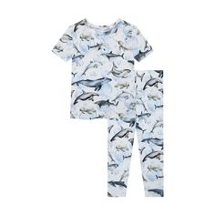 These fan-fave long sleeve pajamas are breathable, stretchy, and buttery soft thanks to our signature Päpook® viscose from bamboo. These jammies don't trap heat and are excellent for children who may overheat at night. Available in all the cutest designs you love, they can be mixed and matched with your other favorite Posh Peanut® apparel! All of our 2-piece pajama sets comply with snug fitting standards for apparel not treated with any chemicals. Pajamas should be worn tight-fitting. Features: Long Sleeve Pajamas, School Spirit Wear, Boys Sleepwear, Best Pajamas, Posh Peanut, Kickee Pants, Soft Pajamas, Basic Shorts, Cute Pajamas