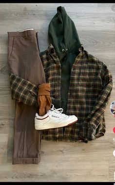 Men’s Fall Outfits Aesthetic, Vintage Mens Clothes, Hipster Mens Fashion Vintage, Pumpkin Patch Outfit Men, Dreamville Outfits, Fall Masc Outfits, Joey Core, Ftm Fashion, Goodfellas Tattoo