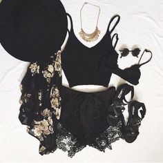 Hermoso! Mode Ulzzang, Mode Boho, Looks Black, Kimono Style, Top Crop, Maxi Skirts, Grunge Style